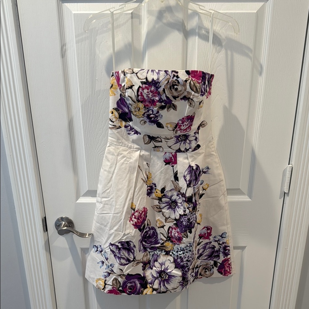 White House Black Market Strapless Floral Dress